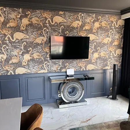 Golden Flamingo Daire Gdansk