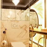 Golden Flamingo Appartement