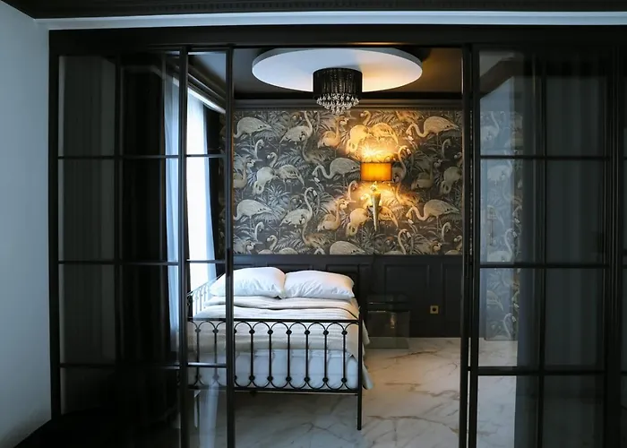 شقة Golden Flamingo